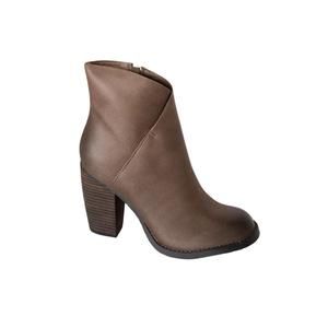 NEW SBICCA women's bennington asymmetrical ankle boot in taupe